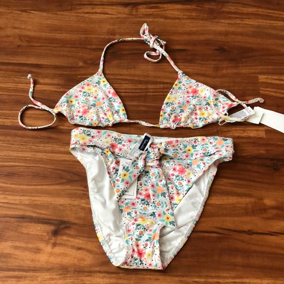 Splendid Other - NWT Splendid Floral Bikini 👙